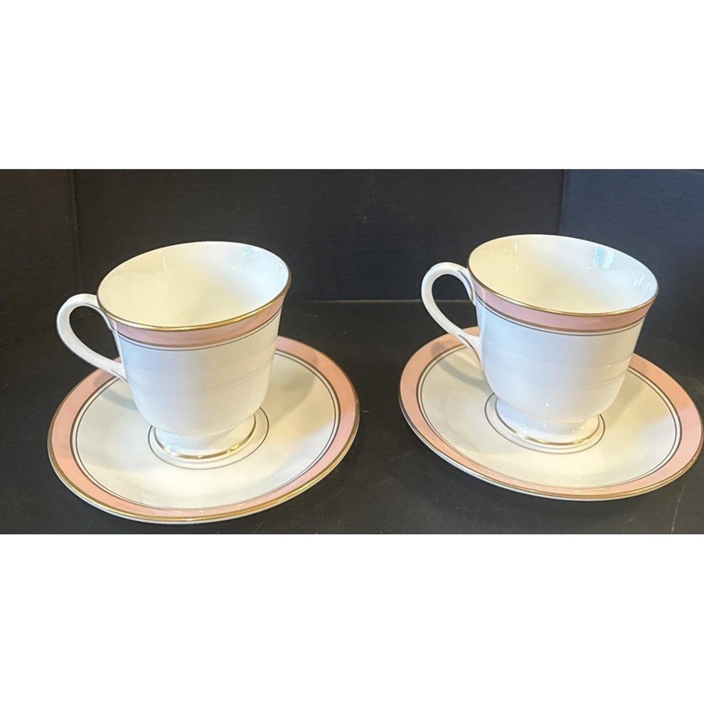 Royal Worcester Howard Pink Gold Trim Tea Cups Teacup Saucer Plates Set Of 2